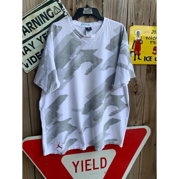 Vintage Y2K Jordan All over Print Tshirt Size XL - Picture 1 of 8